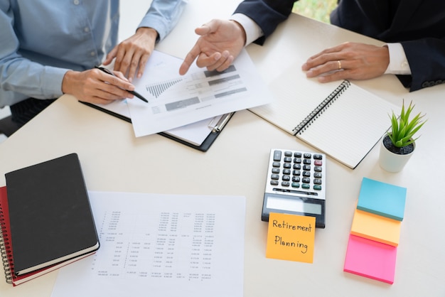 Payroll Coordination & Compliance Assistance